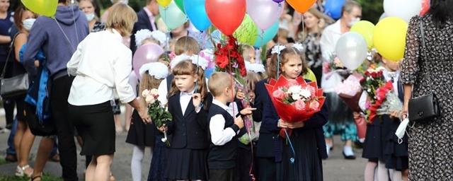 Белгородский губернатор Гладков поздравил школьников региона с Днем знаний