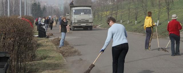 В Красноярске за неделю с улиц вывезли 557 самосвалов мусора