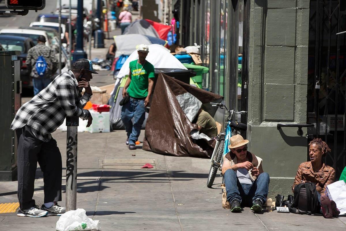 В Сан-Франциско начали борьбу с бездомными