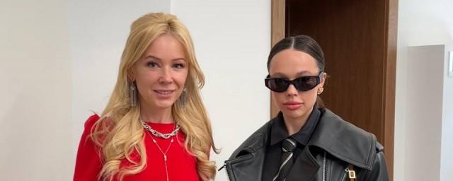 Рэперша Инстасамка встретилась с Екатериной Мизулиной из-за отмены своих концертов в РФ