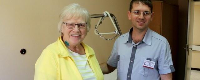 Тюменские медики оказали помощь 80-летней жительнице Канады