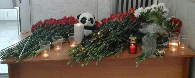 В Орске организовали вахту памяти жертв авиакатастрофы Ан-148