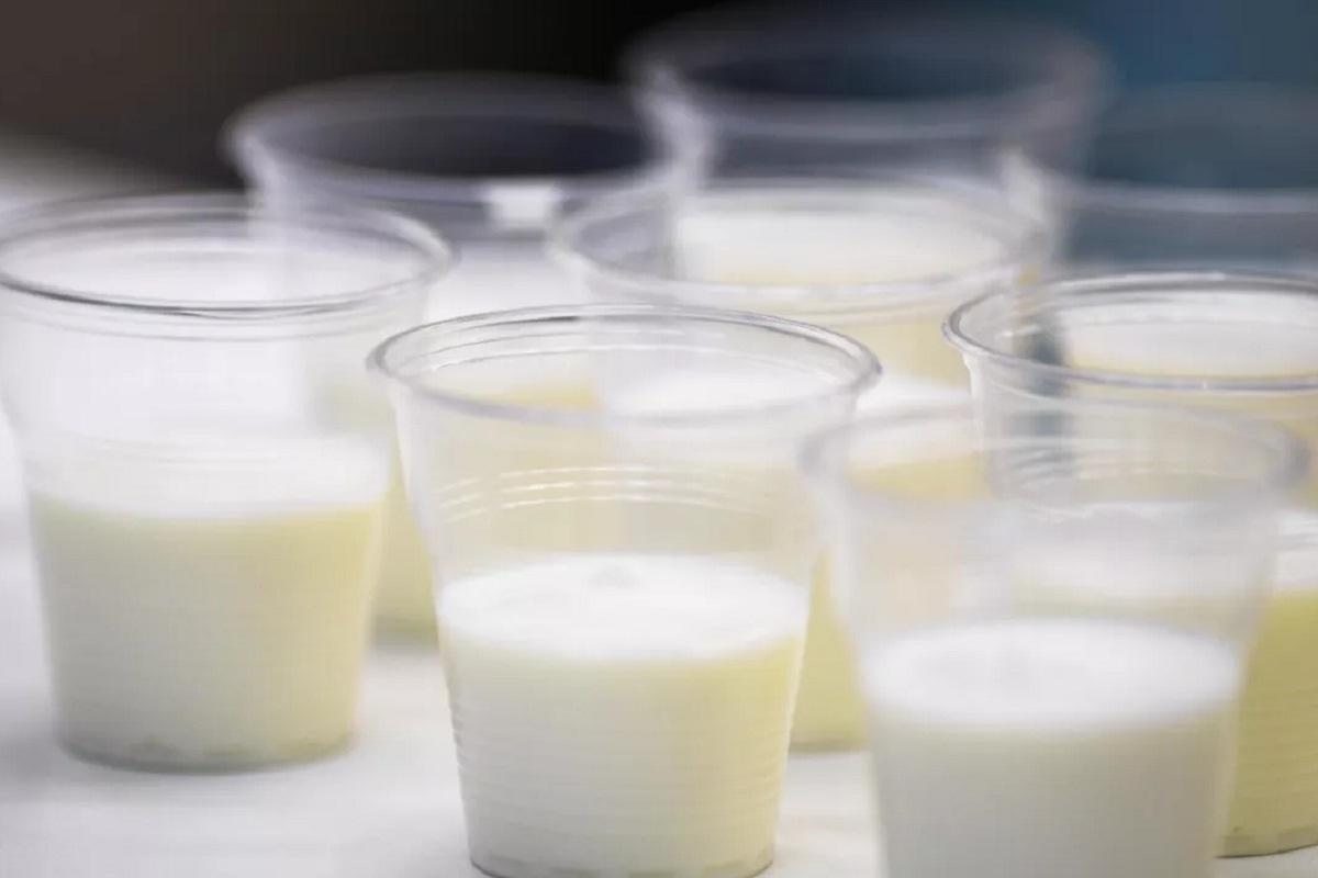 Диетолог Поляков назвал кефир опасным для людей с аллергией на казеин