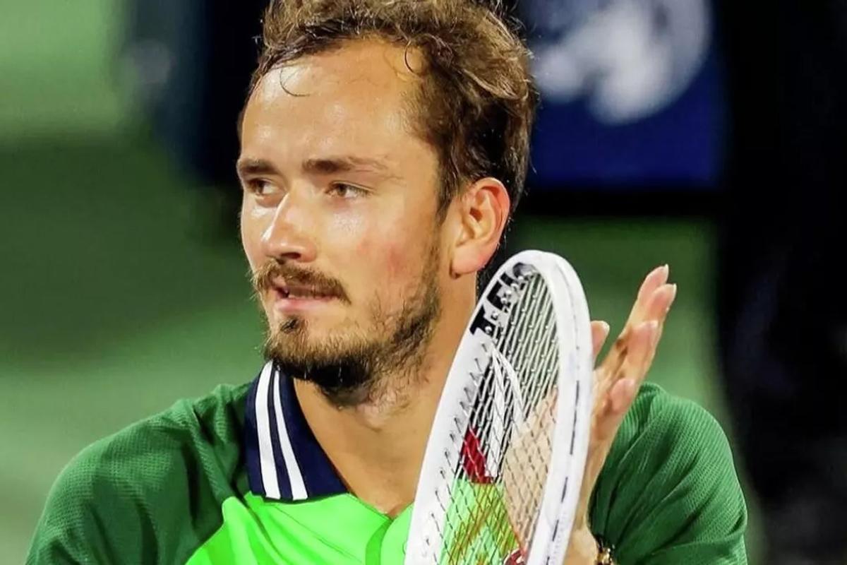 Психолог Даниила Медведева назвала социальные сети причиной его срывов на корте