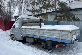 Власти Орска представили подробный план действий по ликвидации заброшенных машин с улиц