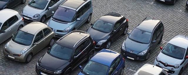 Продажи подержанных автомобилей выросли из-за дефицита новых