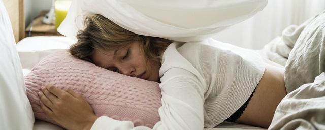 Австралийские ученые объяснили, почему спальня должна быть только дня сна