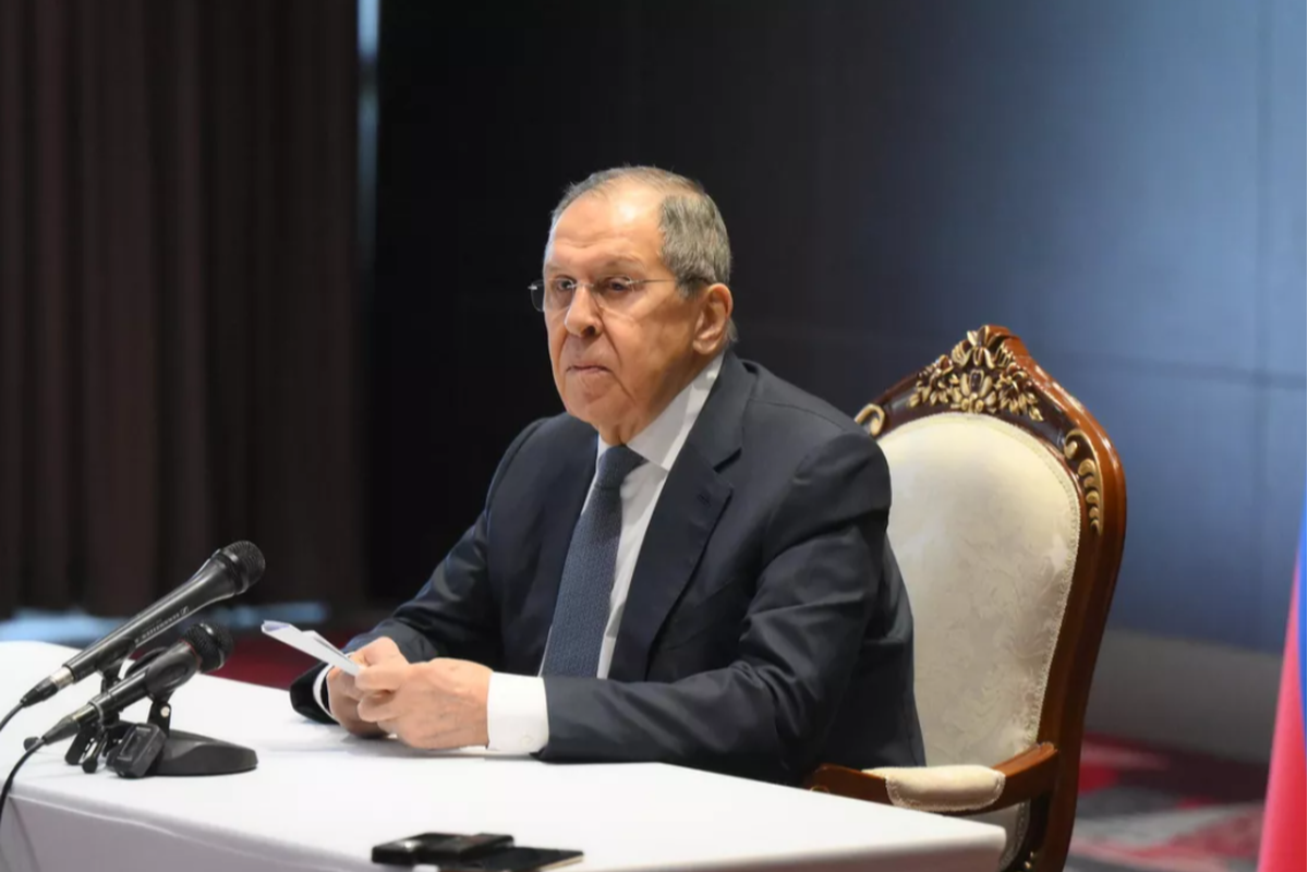 Глава МИД РФ заявил, что Россия не собирается ни с кем объединяться против кого-то