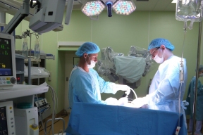 10-сантиметровая грыжа чуть не стоила кишечника жителю Приморского края