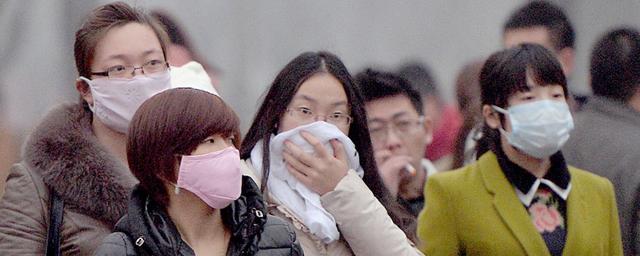 Китайские власти из-за вспышки коронавируса ввели повышенные меры безопасности в городе Кашгар