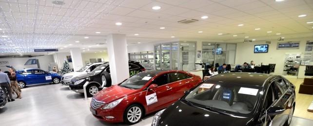 В России продажи легковых авто за 10 месяцев сократились на 13,3%