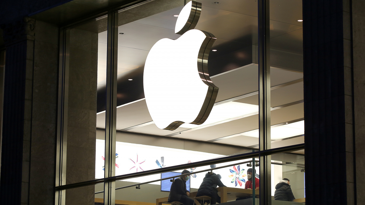 Суд в Москве впервые оштрафовал Apple за фейки