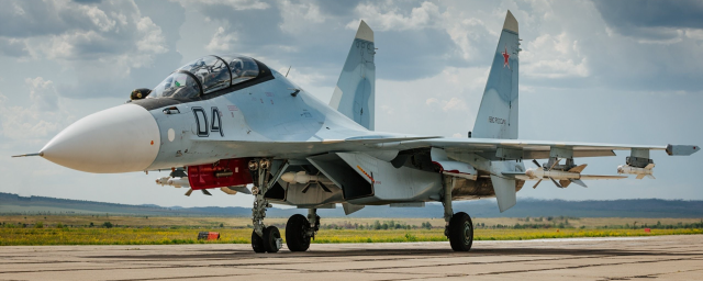 В Тверской области во время учений разбился самолет Су-30
