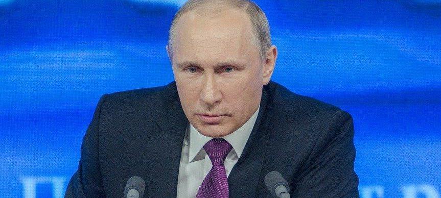 Путин распорядился оказать поддержку долгосрочным инвесторам в российские ценные бумаги