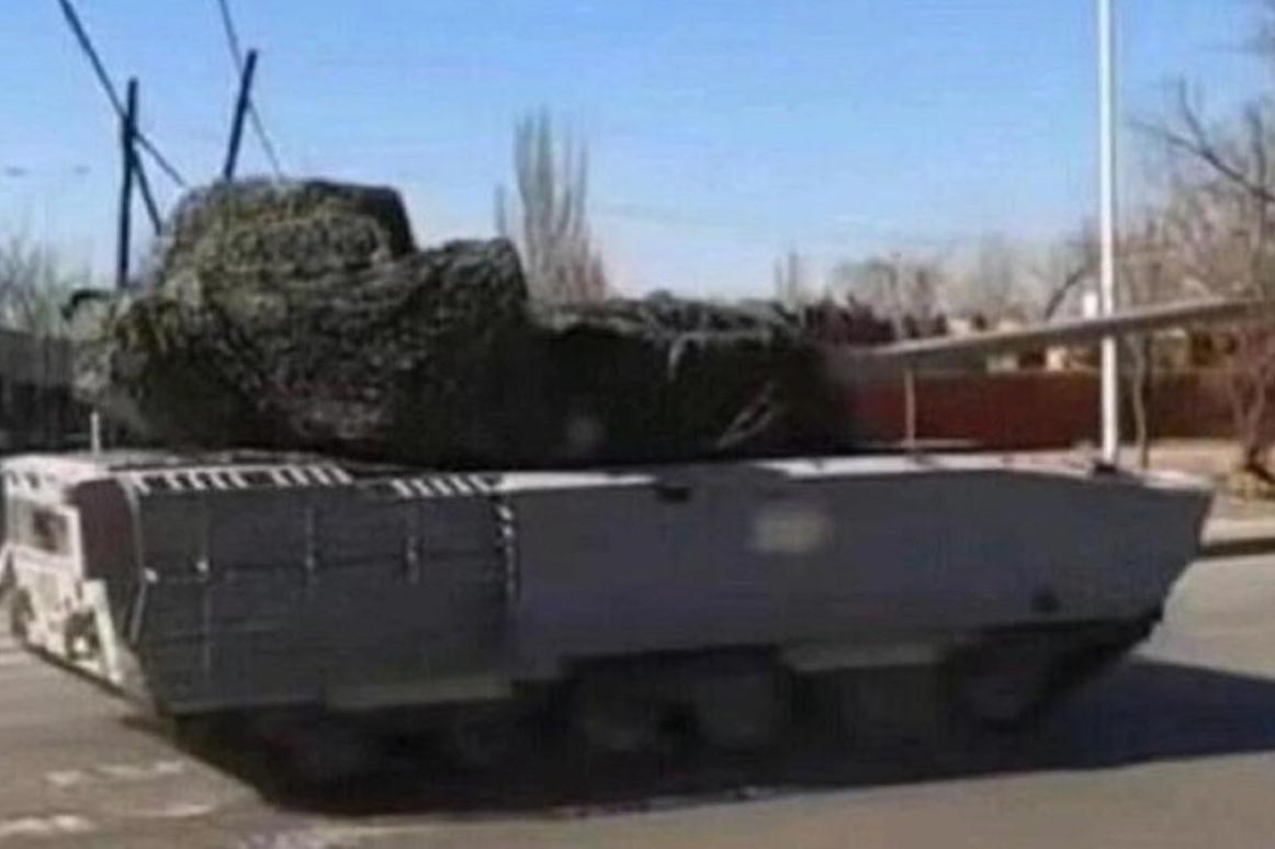 В Китае показали легкий аналог танка Т-14 «Армата» с необитаемой башней