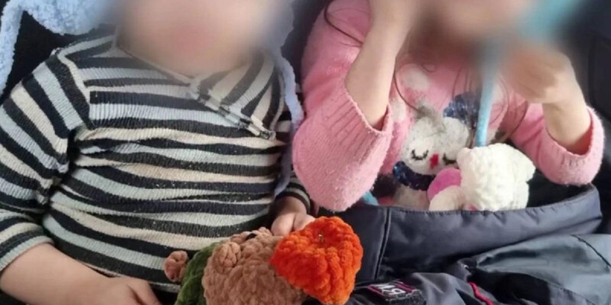 В Томске горе-мать бросила полураздетых детей в центре города. Полиция объявила ее в розыск