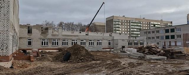 Власти Иванова проверили строительство филиалов 44-й гимназии после смены подрядчика