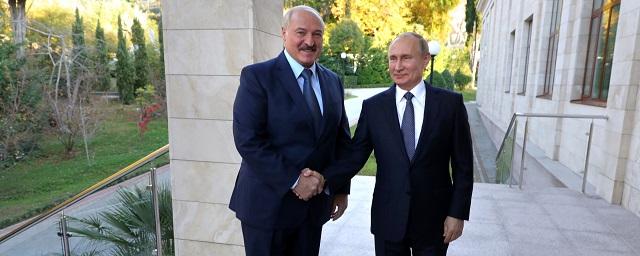 Лукашенко: В случае агрессии со стороны Украины Белоруссия займет сторону России