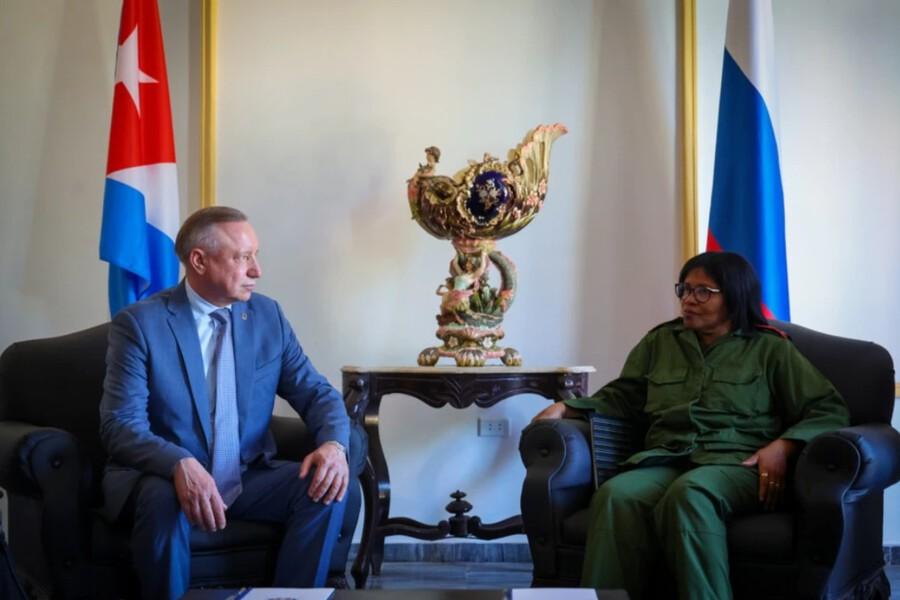 «Умный курорт» на Кубе: Петербург поможет создать центр мониторинга для Варадеро