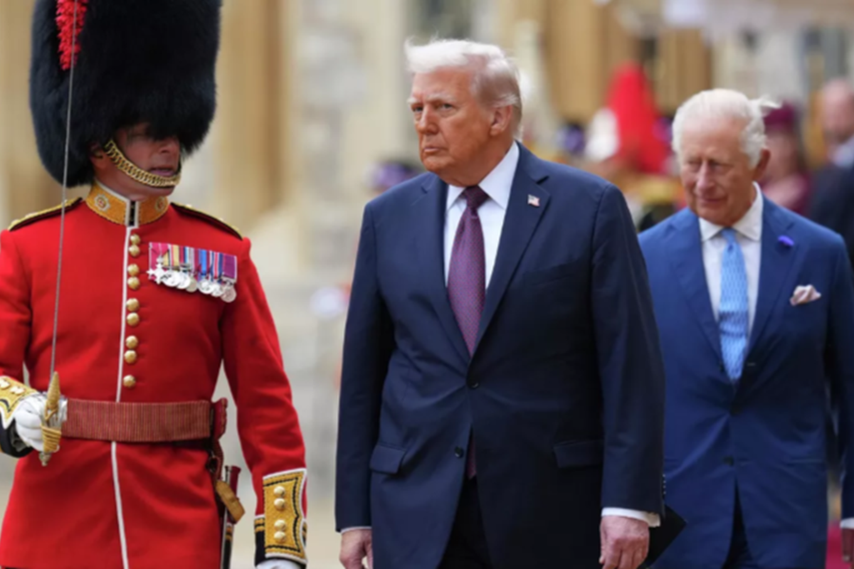 Темное пятно на руке Трампа начали маскировать тональным кремом