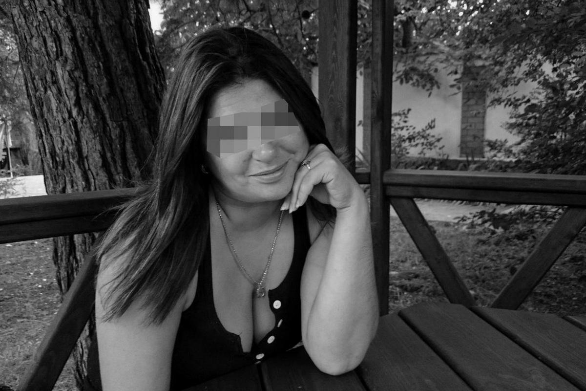 «Обратитесь к психиатру!» Учительница, над которой посмеялись в поликлинике, скончалась в школе на глазах у детей