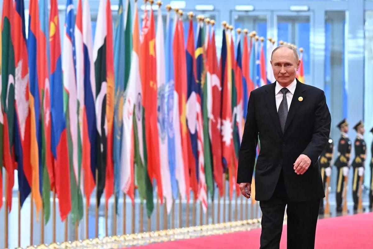 Владимир Путин: Лаос единогласным решением получил статус партнера ШОС по диалогу