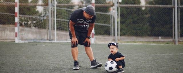 Из поколения в поколение: дети известных футболистов, которые пошли по стопам отцов
