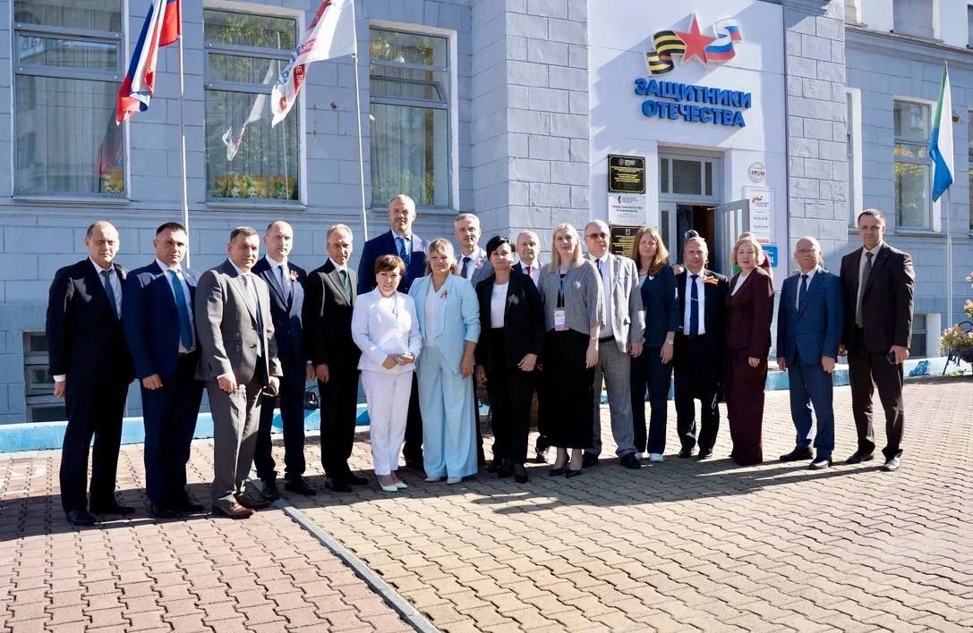 ВАРМСУ и фонд «Защитники Отечества» в Хабаровском крае обсудили адресную помощь участникам СВО на муниципальном уровне