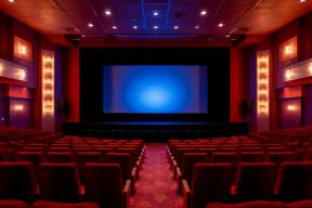 Стивен Сигал представил в Москве документальный фильм о событиях в Донбассе