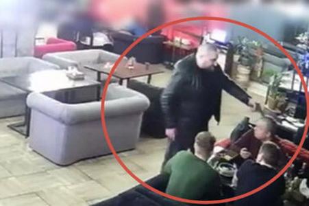 Помощник депутата КПРФ устроил стрельбу в ресторане Петербурга