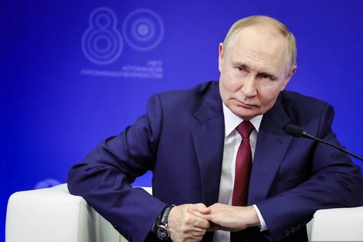 Путин поручил протестировать новый механизм управления городскими агломерациями