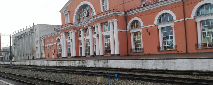 На вокзале в Брянске стартовало строительство павильона для досмотра пассажиров