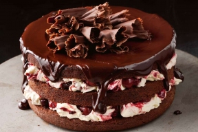 Шоколадные вафли и торты могут вызывать рак