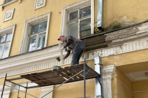 По инициативе Игоря Ляхова в центре Смоленска обновляют сквер у храма XVIII века