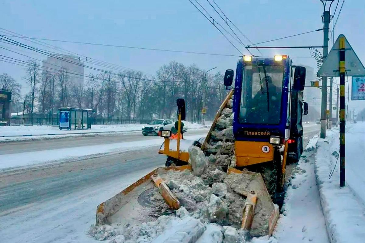 Мэр Станислав Трофимов сообщил о переходе дорожных служб Чебоксар на круглосуточный режим работы