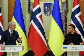 «Камерный формат»: историческую пресс-конференцию Зеленского и премьера Норвегии посмотрели 15 человек