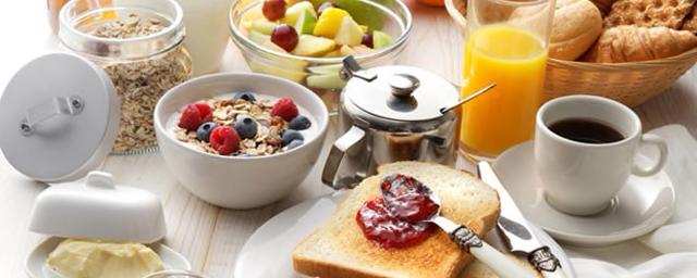 Диетолог назвала продукты, которые не следует употреблять на завтрак