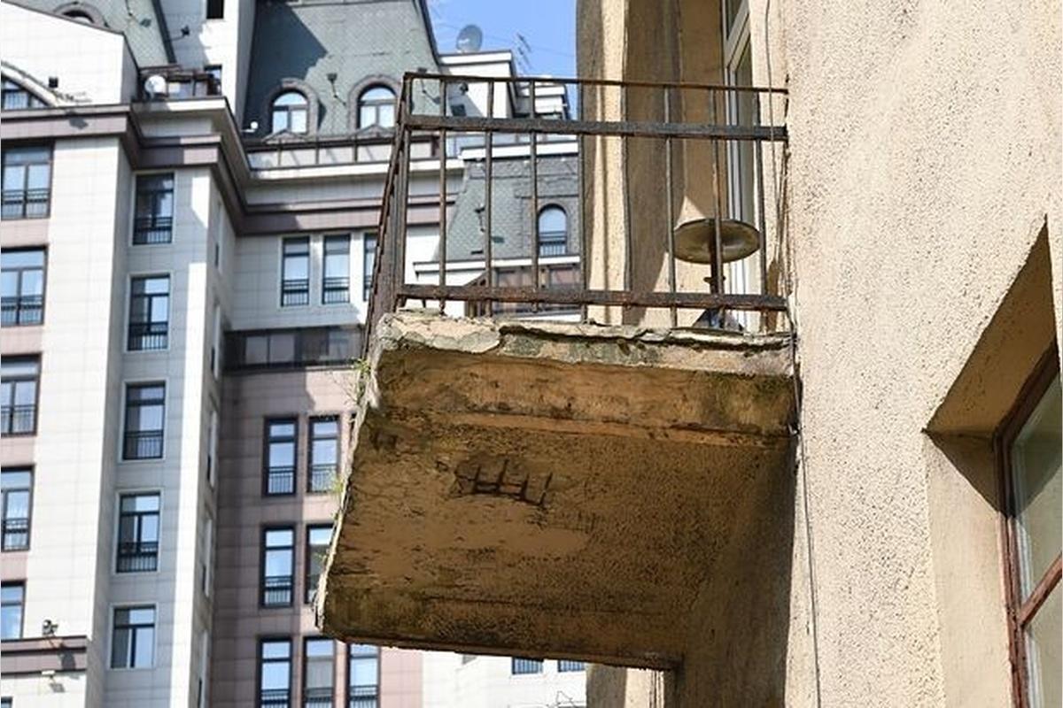 Стало известно, сколько алтайские власти потратят на расселение ветхого жилья в 2025 году