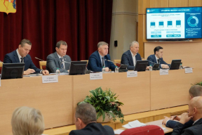 Спикер Заксобрания Кировской области Роман Береснев: После публичных слушаний продолжим обсуждение бюджета в рамках парламентской сессии