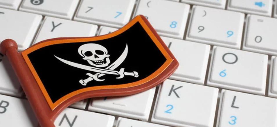 Доходы пиратских видеосервисов в России упали из-за покинувших рынок букмекеров