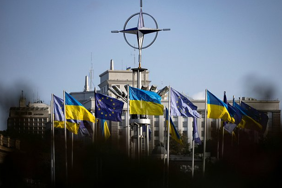 Угроза существованию альянса: политолог объяснил, чем обернётся для ЕС политическое противостояние с США