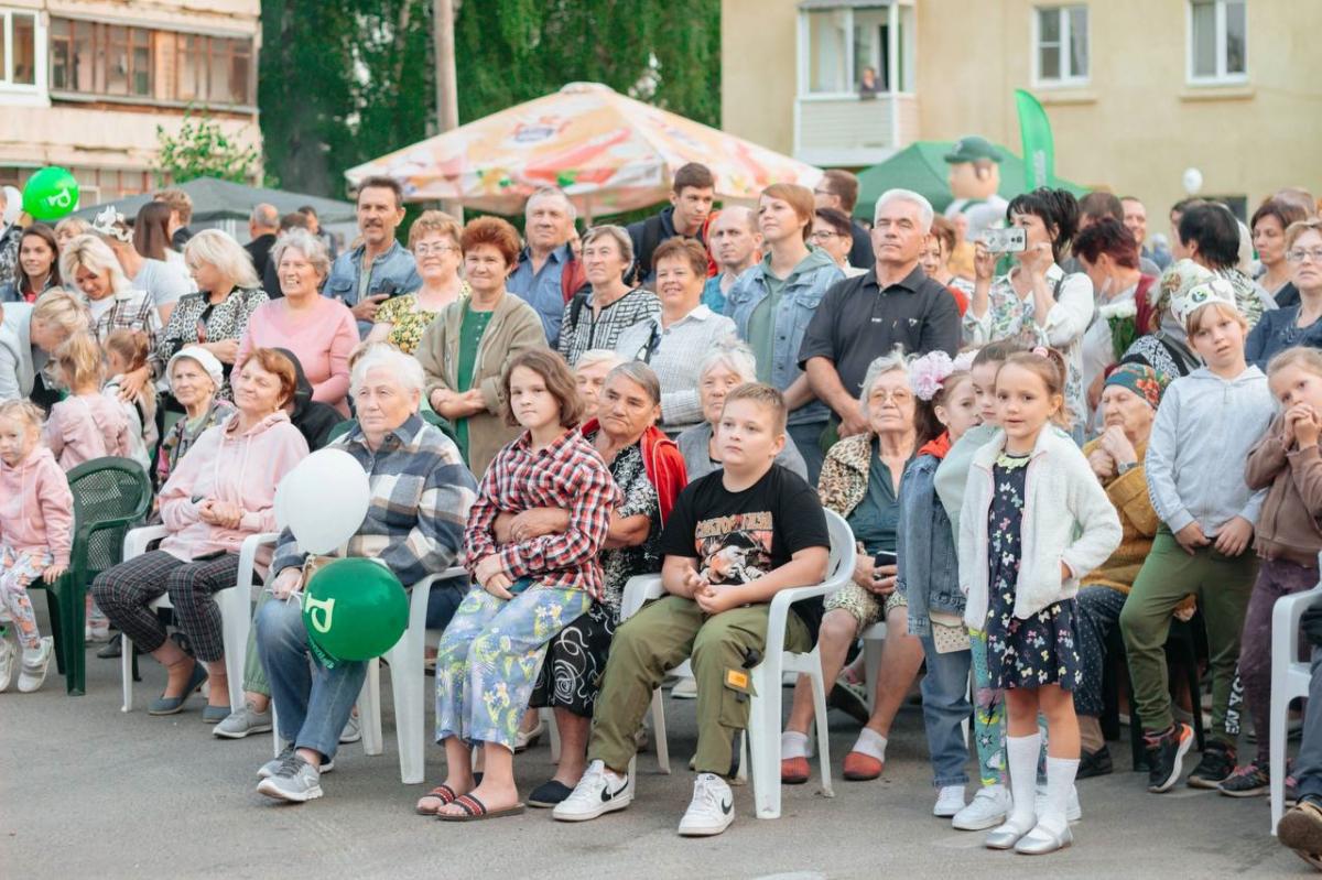 В Раменском округе отметили День «Гжельского куста»