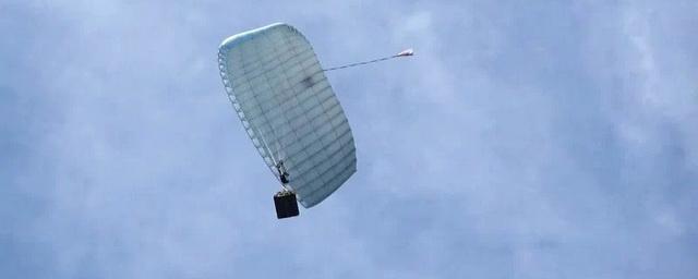 Неизвестный предмет был спущен на парашюте в белгородском селе