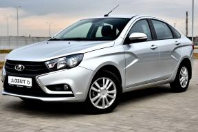 Бесплатный цифровой апгрейд: LADA Vesta получила телематику и климат-контроль без роста цен