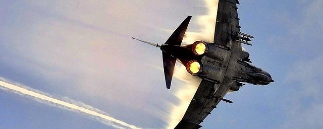 В Японии при попытке взлета с авиабазы загорелся истребитель F-4