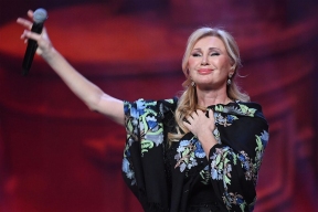 Вика Цыганова подарила Мелании Трамп душегрею из соболя