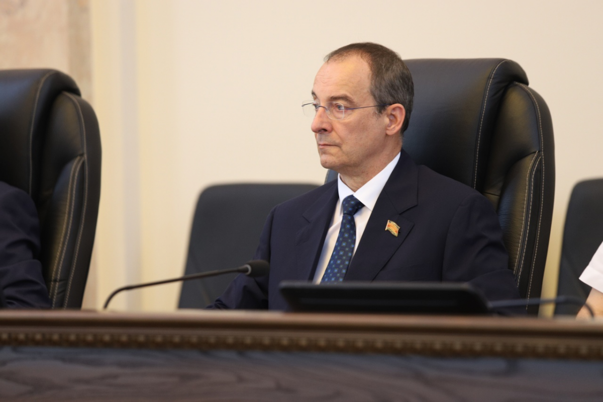 Многодетные семьи Кубани смогут пользоваться парковками бесплатно
