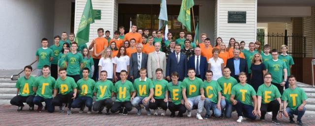 Губернатор Николай Любимов: Региону крайне важно, чтобы студенты агротехнологического университета оставались работать в Рязанской области