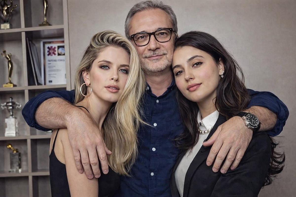 Молоденькая и спортивная. Константина Меладзе «застукали» в Испании с новой красоткой?