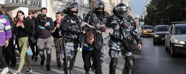 В Москве задержаны 136 участников несогласованного шествия
